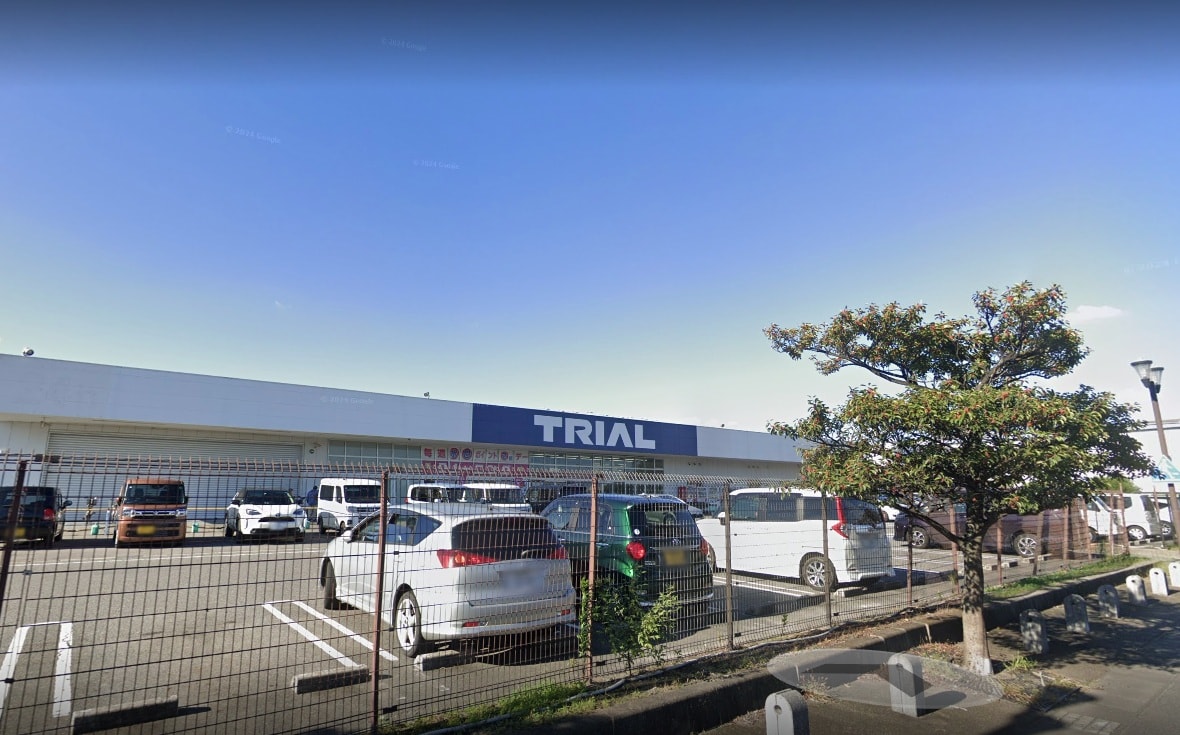 ｽｰﾊﾟｰｾﾝﾀｰﾄﾗｲｱﾙ 半田亀崎店(スーパー)まで567m エール.T