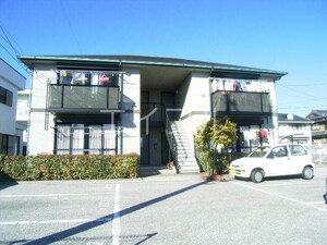 ハイツシャンテ B
