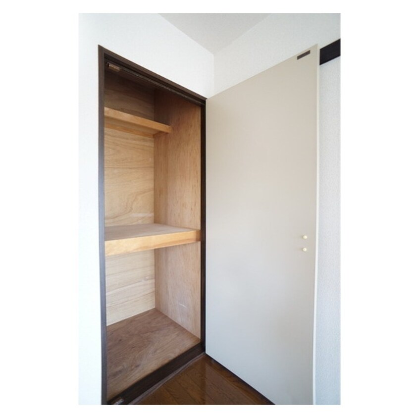 使いやすい収納スペース ルミエールＢ棟