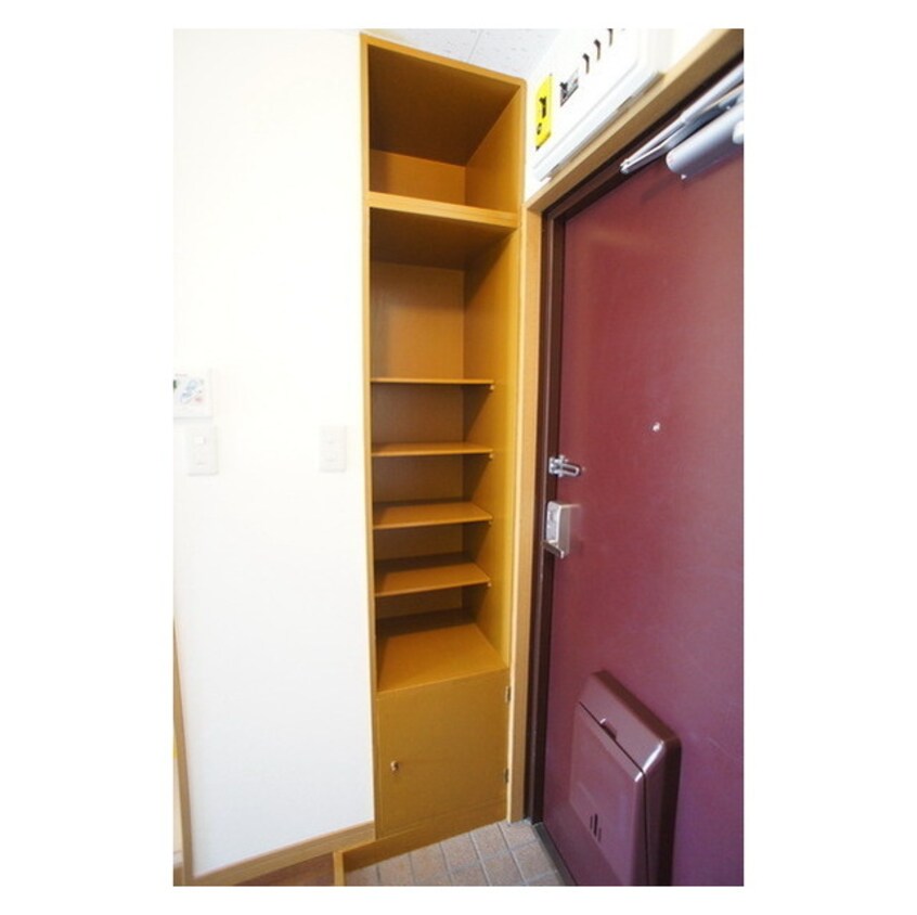 シューズボックス完備 メゾンドＫ