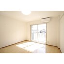 明るい日差しの室内 ピアコート