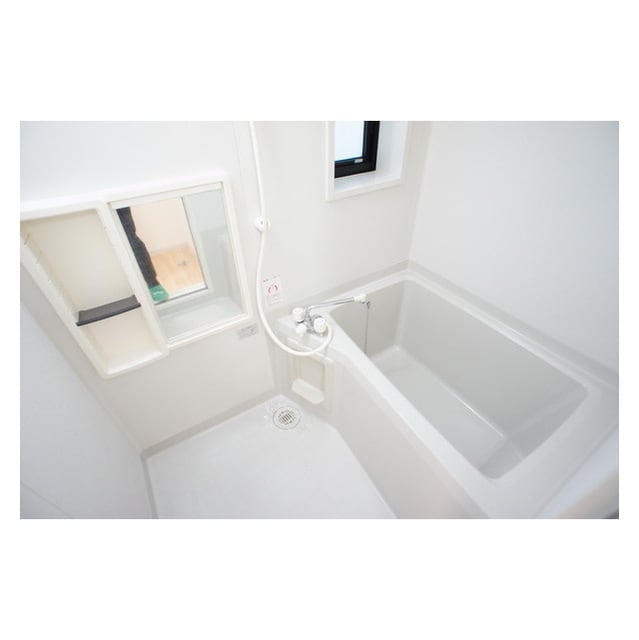 シャンプー棚や鏡完備 BARAKI2