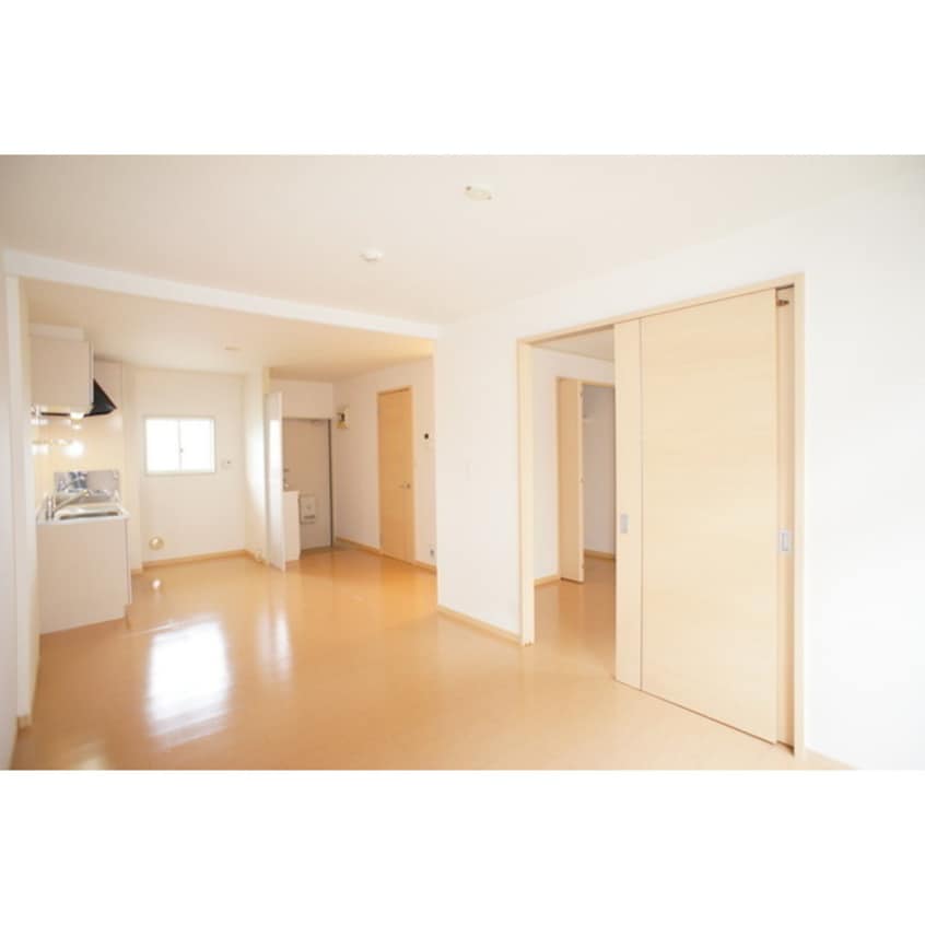 玄関から続くキッチンスペース Ｈｅａｒｔ　Ｈｏｕｓｅ(ハートハウス)