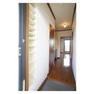 シューズボックス完備の玄関 サンモール