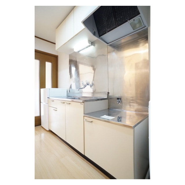 充実のキッチンスペースですね ノーブルサイト