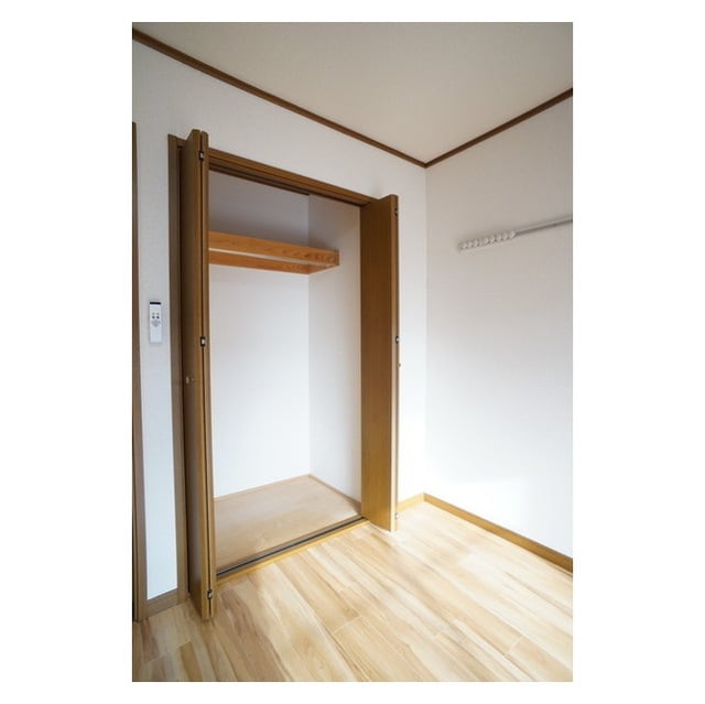 シンプルで使いやすい収納スペー ノーブルサイト