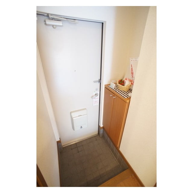 シューズボックス完備の玄関 マイパレス堀