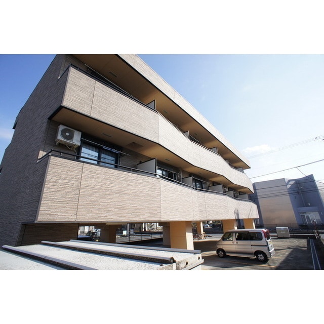  メゾン・ド・Ｆ