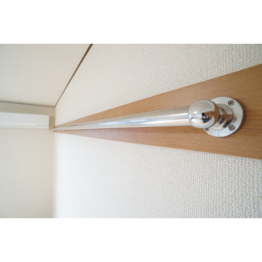 ハンガーなどがかけられて便利で メゾン・ド・Ｆ