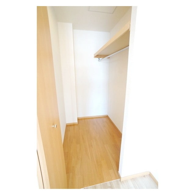 荷物が増えても安心のＷＩ収納 サニーハウス高橋