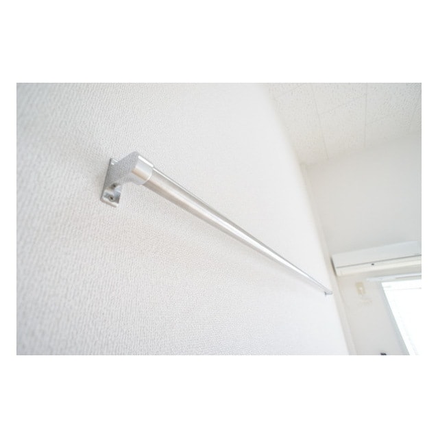 自由に使えるハンガーパイプ ベルフォーレ