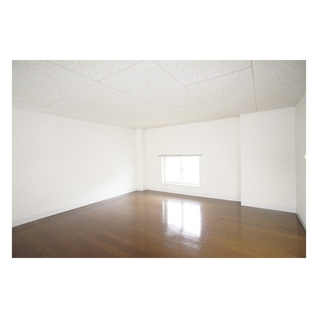 窓もあるので風通しも良好 ベルフォーレ