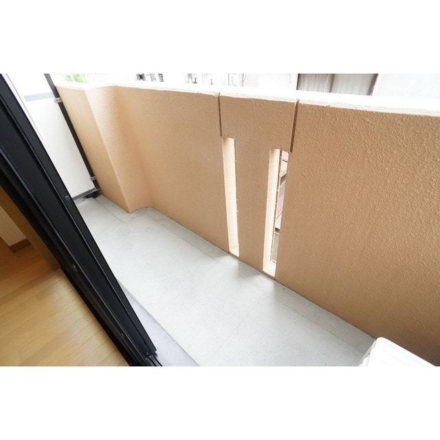 ゆったりした使いやすいバルコニ VILLA D'OR（ビラドール）