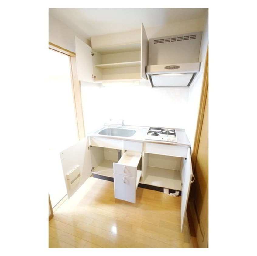 食器や調理器具を効率良く収納で VILLA D'OR（ビラドール）