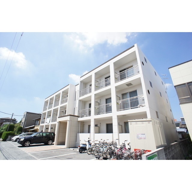 白を基調としたスタイリッシュな affetto （アフェット）