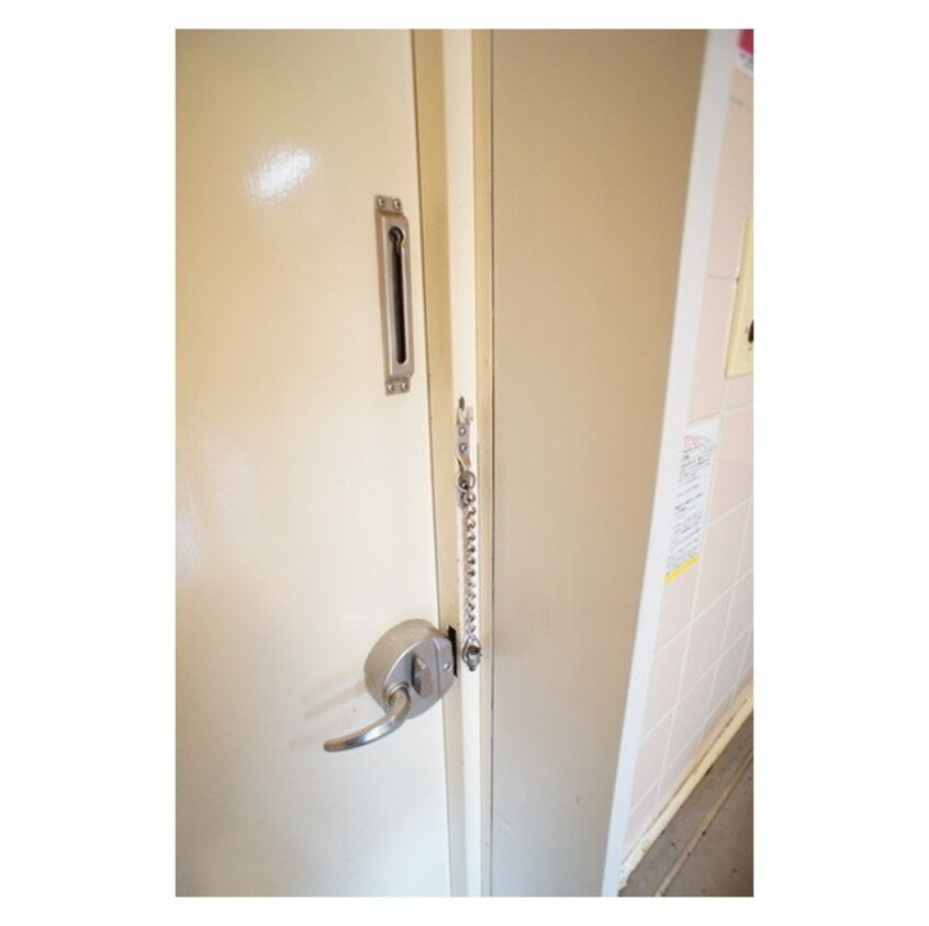 ドアチェーンがついて安心 メゾン・ド・シノピア