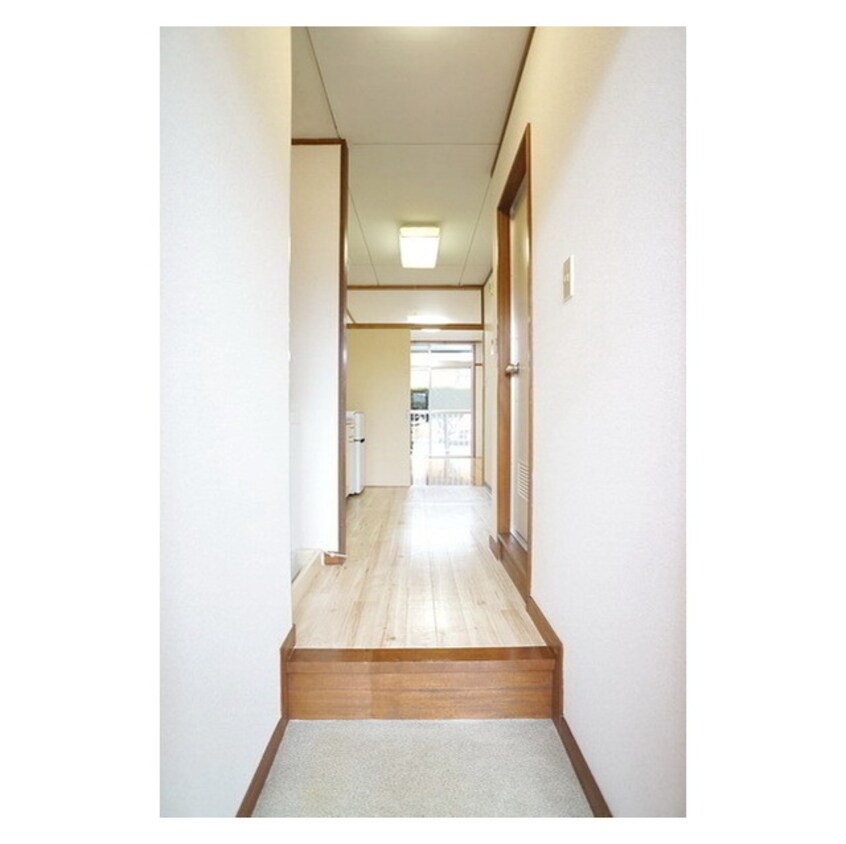 玄関からの眺めです メゾンときわ