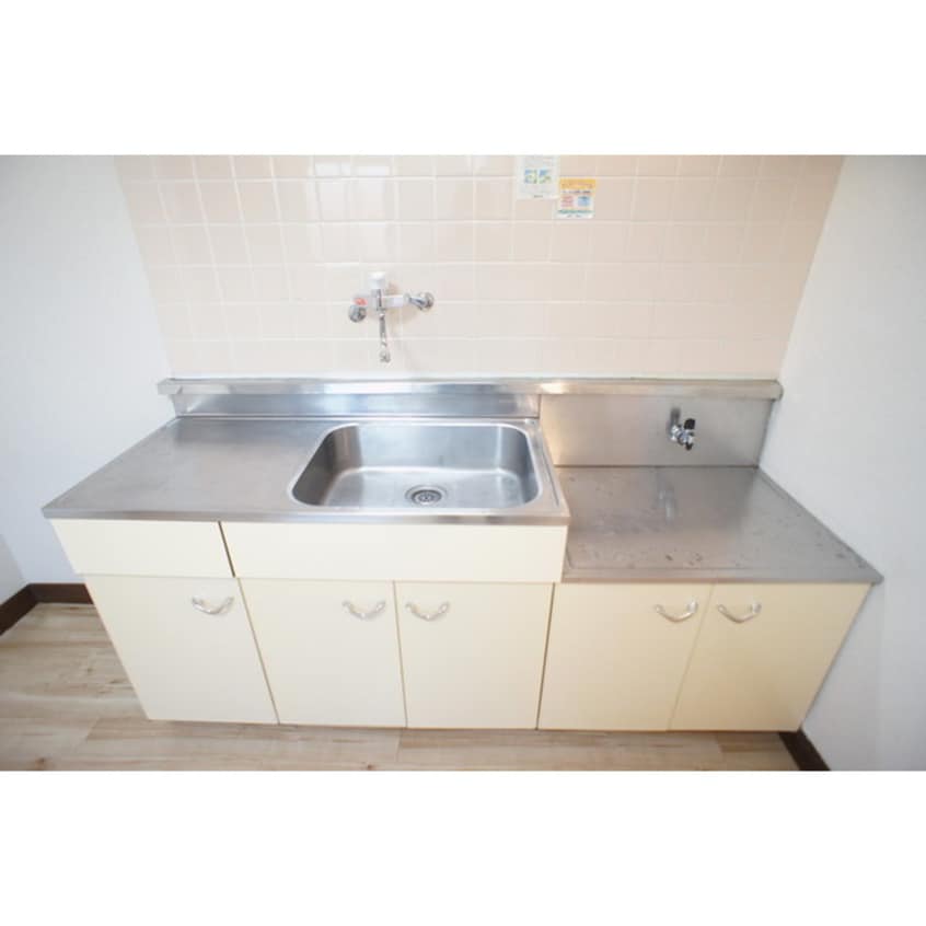 使いやすいキッチンサイズ コーポ金沢Ａ棟