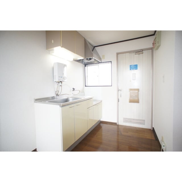 窓があり風通しも良好 錦ハイツＡ棟