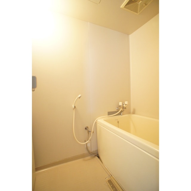 清潔感のあるバスルーム 錦ハイツＡ棟