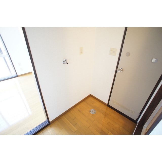 洗濯機置き場になります 錦ハイツＡ棟