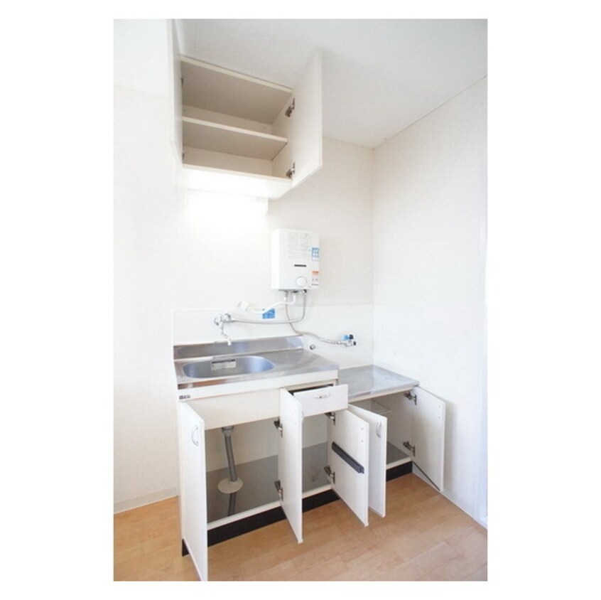 調理器具をしっかり収納 久賀谷コーポＡ棟