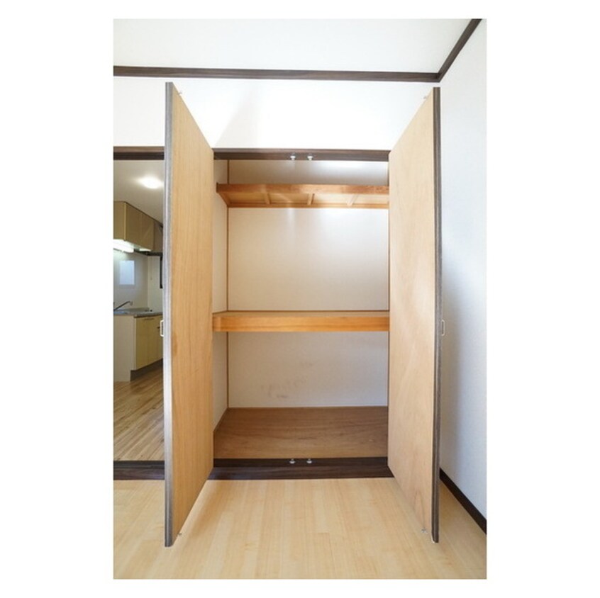 大物から小物までしっかり収納で グリーンハイツ