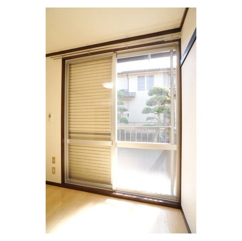 雨戸シャッター完備です グリーンハイツ