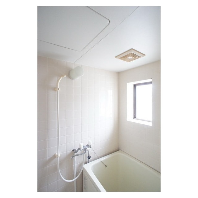 小マドは日中の換気に便利 あけぼのコーポＡ棟