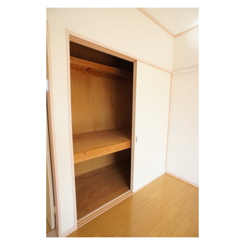 シンプルで使いやすいクローゼッ あけぼのコーポＡ棟