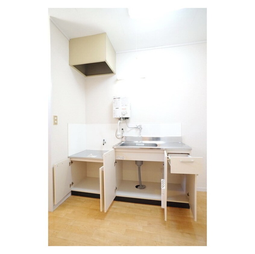 食器や調理器具を効率よく収納で あけぼのコーポＡ棟