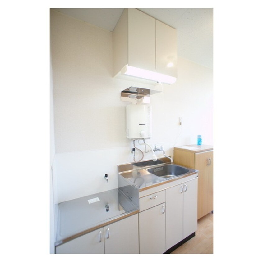 ムダの無い機能的なキッチンスペ ジュネスＳ