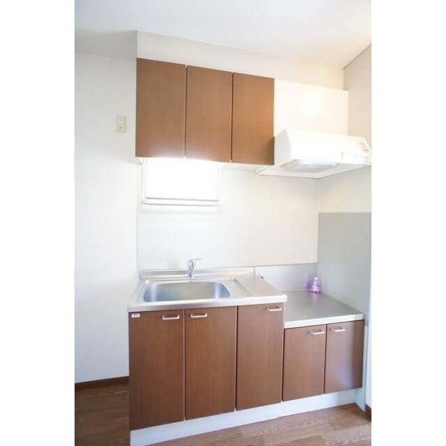 ウッド調が素敵なキッチン グリーンヒルハイツＣ棟