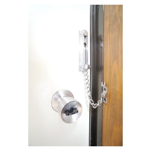 ドアチェーン完備 スズキハイツＢ棟