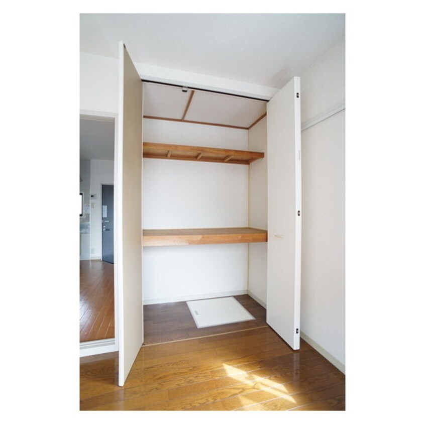 大物から小物までしっかり収納出 新田コーポ竹中Ｂ棟