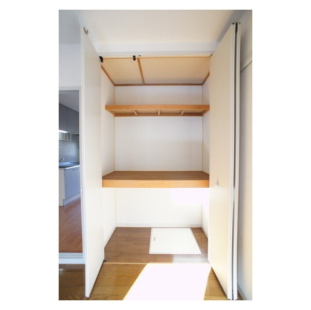 大物から小物までしっかり収納出 新田コーポ竹中Ｂ棟