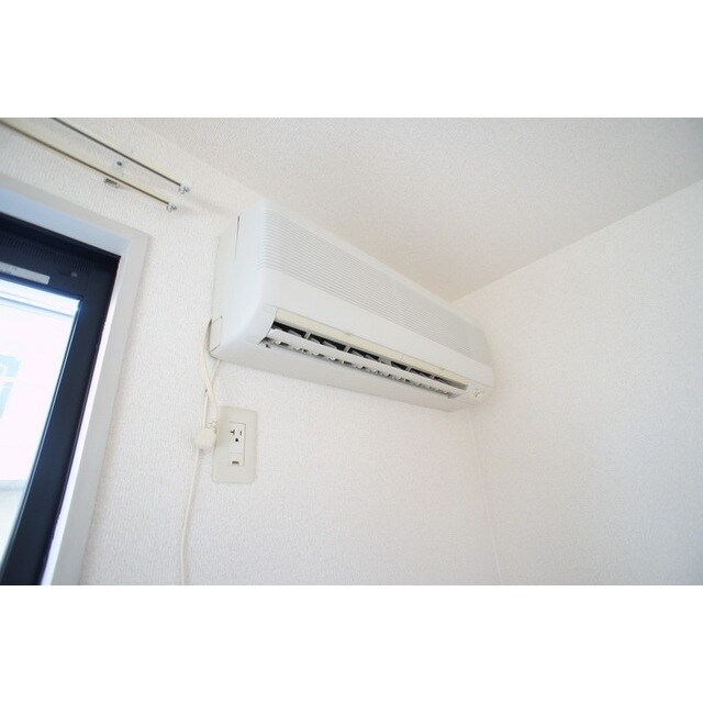 エアコン完備です 新田コーポ竹中Ｂ棟