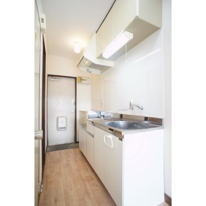 充実したキッチンセット パークハイツ秀Ｂ棟