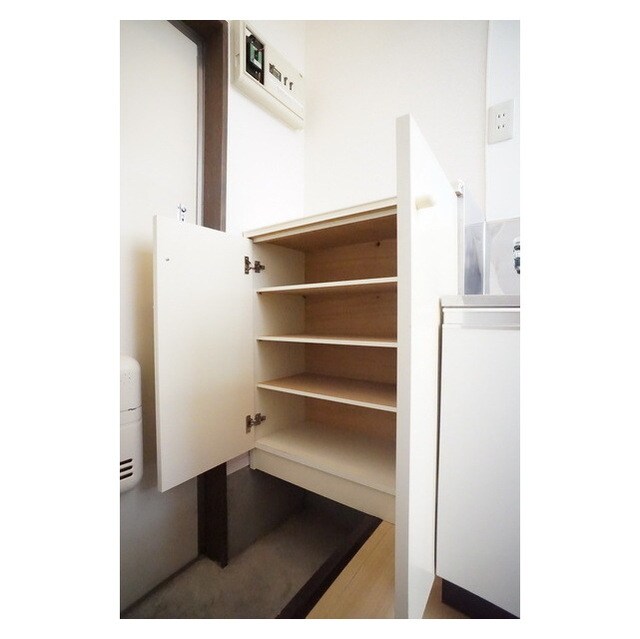 玄関がキレイに片付きますね パークハイツ秀Ｂ棟