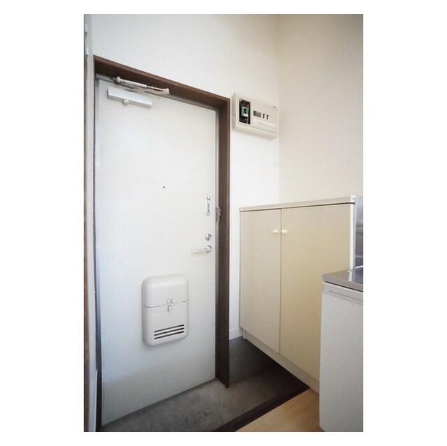 シューズボックス完備の玄関 パークハイツ秀Ｂ棟