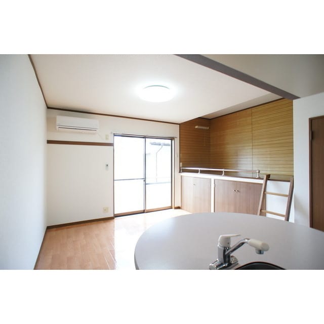 家具類の配置をイメージしやすい さくらコーポ９３