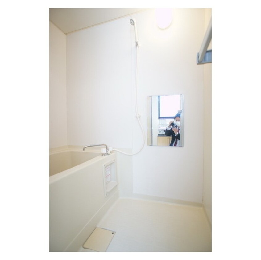 鏡付きバスルーム 大内ハイツ１