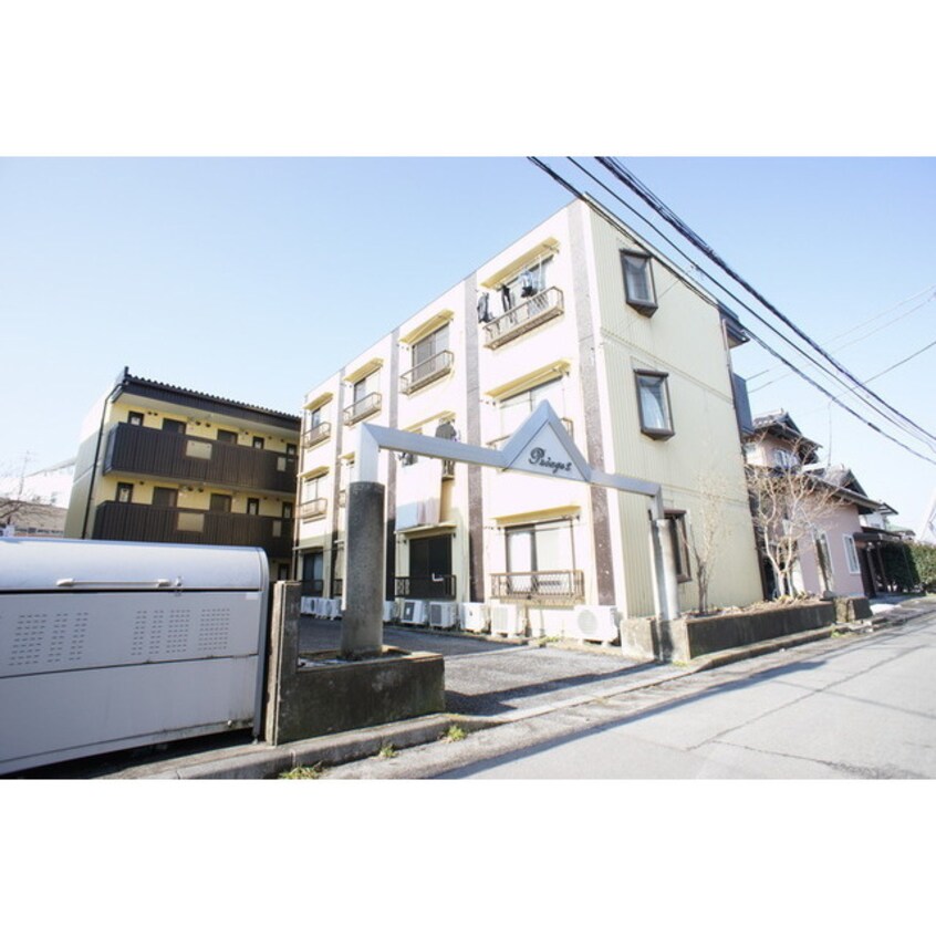 手前が南東、奥が南西向きです プレアージュⅡ