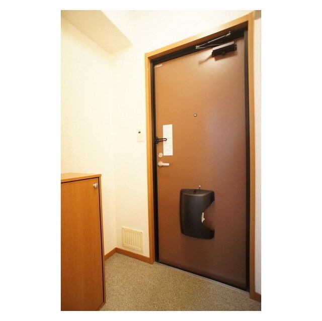 シンプルな玄関 サンルーカス