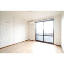 壁の模様がスタイリッシュなアク サンクレスト