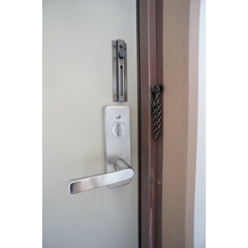 チェーンロック付きです アビックＭ１