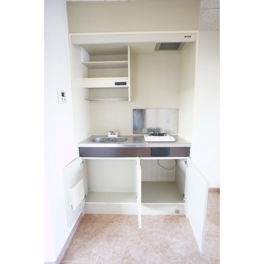 食器や調理器具を効率良く収納出 アビックＭ１