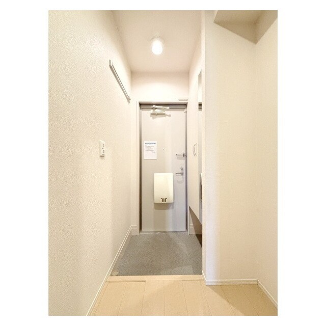 広さに余裕のある玄関スペース リッツハウスＥ－ＡＫＡＴＳＵＫＡ