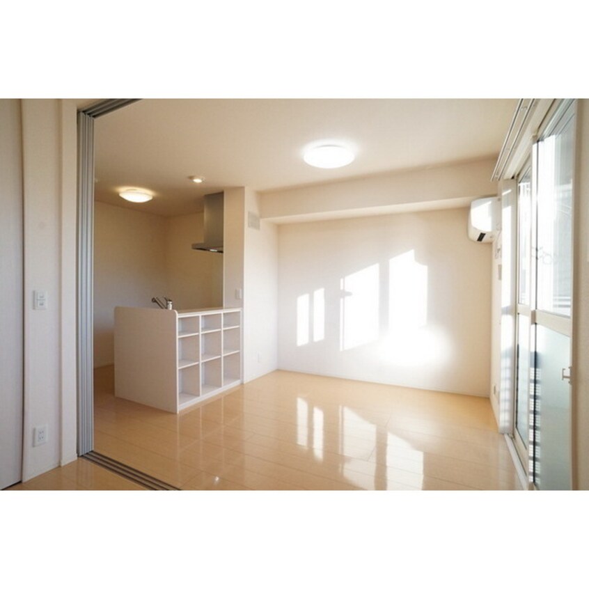 太陽の恵みを感じる温もりあふれ リッツハウスＥ－ＡＫＡＴＳＵＫＡ