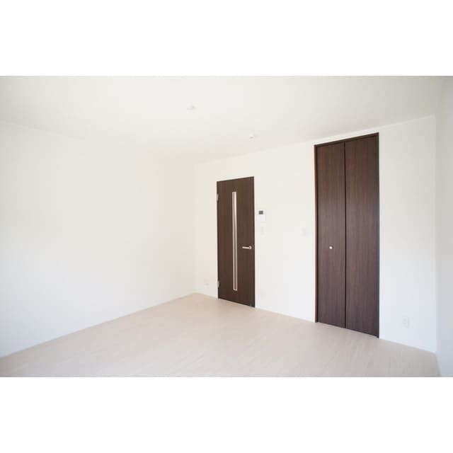 落ち着いた雰囲気の室内 Ａｎｇｅ（アンジュ）